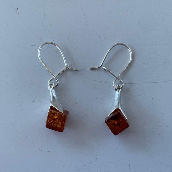 Sterling SIlver Jewelry Cube Shape Amber Drop Dangle Silver Botw